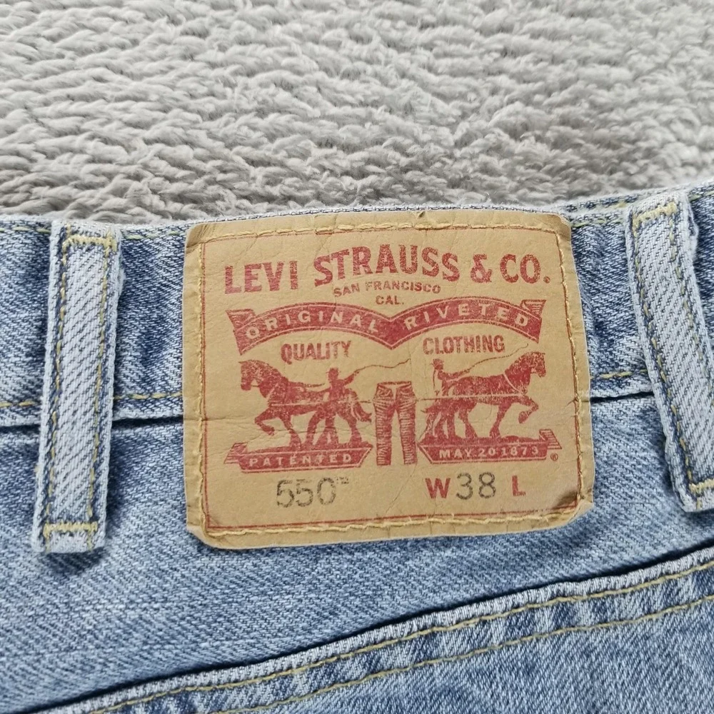 Levis 550 Shorts Mens 38 Blue Denim Bermuda Relaxed Fit 11